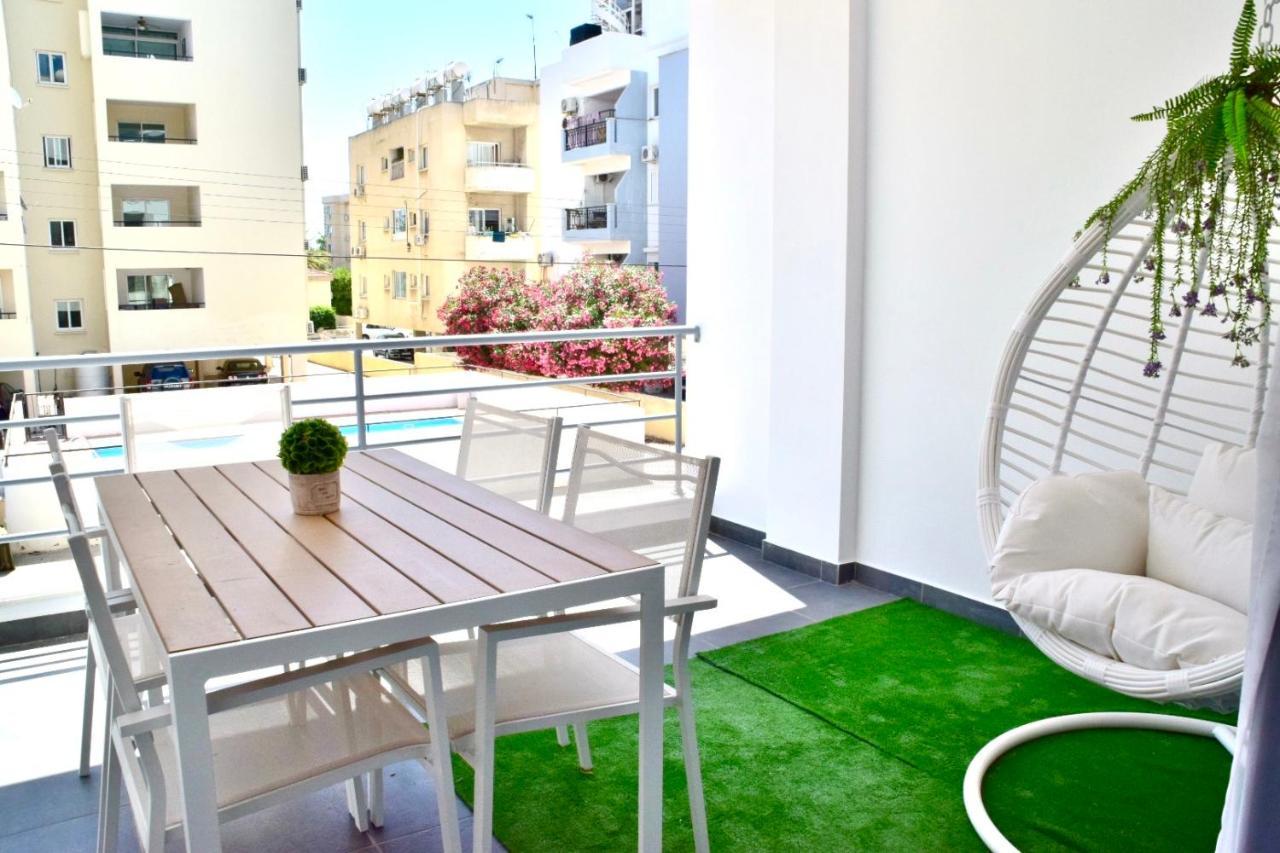 Apartamento Coastal Getaway Lárnaca Exterior foto